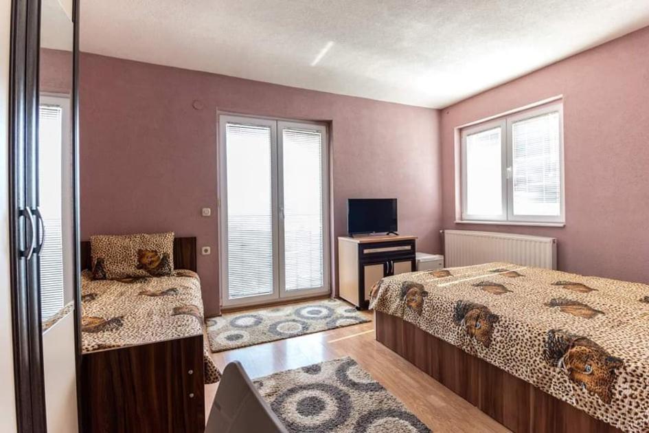 Engin-Beo Rooms - Struga Exteriör bild
