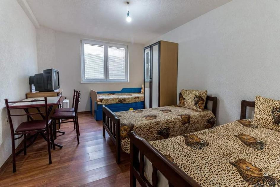 Engin-Beo Rooms - Struga Exteriör bild